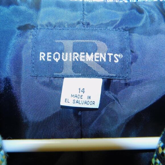 Requirements black multi color plaid blazer women - Picture 6 of 7